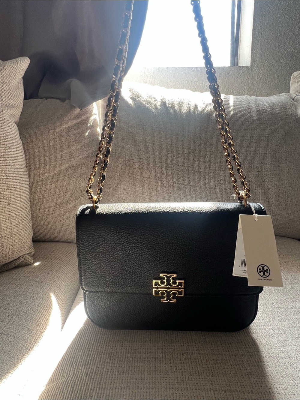 NWT Tory Burch 138724 Britten Medium Crossbody Black Leather Gold Hardware Purse